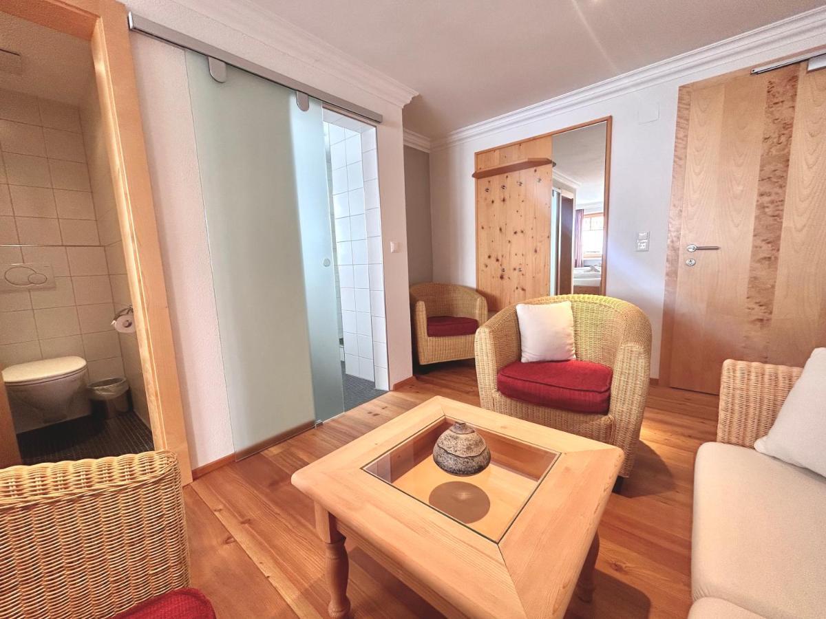 Haus Wallis By Stayfritz - Ski-In Ski-Out Zimmer 'Garni' Am Arlberg Warth  Buitenkant foto